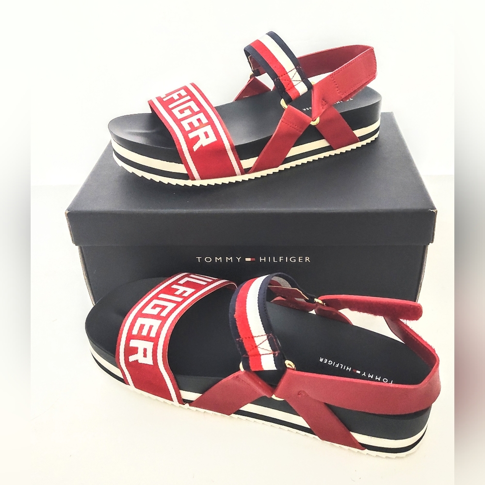 Bekett Stripe Flatform Sport Sandals